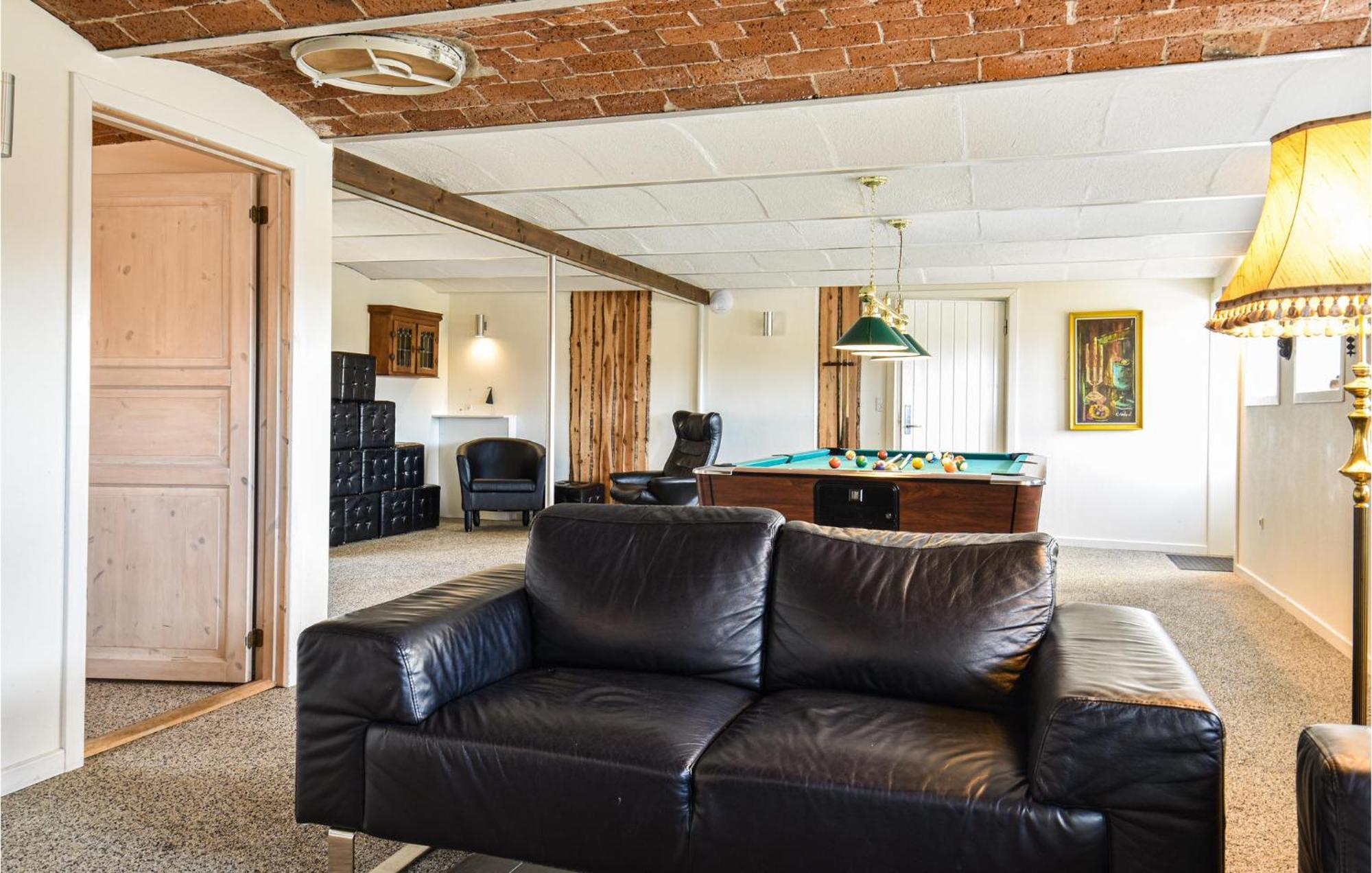 Stunning Home In Ringkobing With Kitchen Klegod Extérieur photo